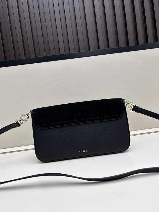 Picture of Furla Handbags _SKUfw213825767fw